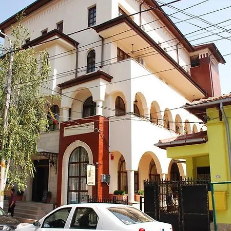 Guest house Curtea Brancoveneasca 2*